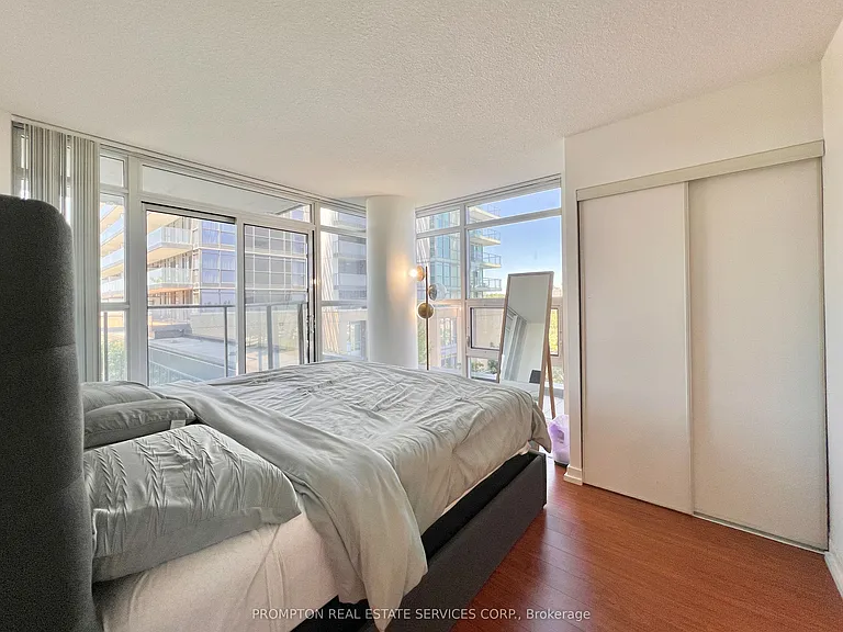 29 Singer Ct #309 — Photo 9