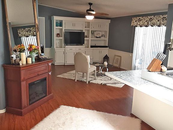 5th image of 1009 E Palm Valley Dr #714