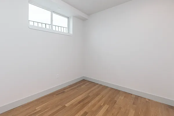 Rented by Nooklyn NYC LLC | media 4