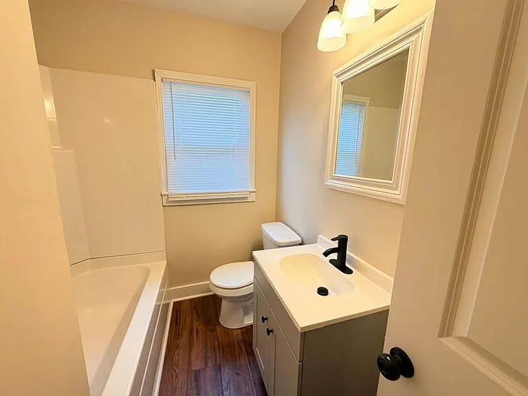 5541 Court P — Photo 7