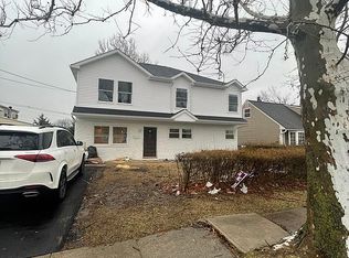 88 Leber Ave, Carteret, NJ 07008