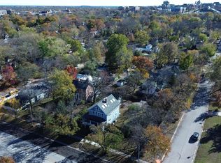 913 W 6th St, Lawrence, KS 66044