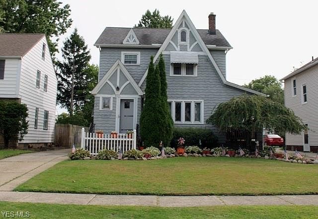 1st image of 8021 Whitehaven Dr