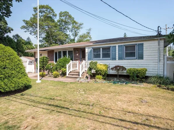 1051 Lakeshore Drive, Massapequa Park, NY 11762