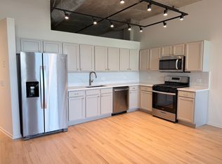 1000 W Adams St APT 615, Chicago, IL 60607