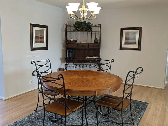 4212 E Dragoon Ave — Photo 6