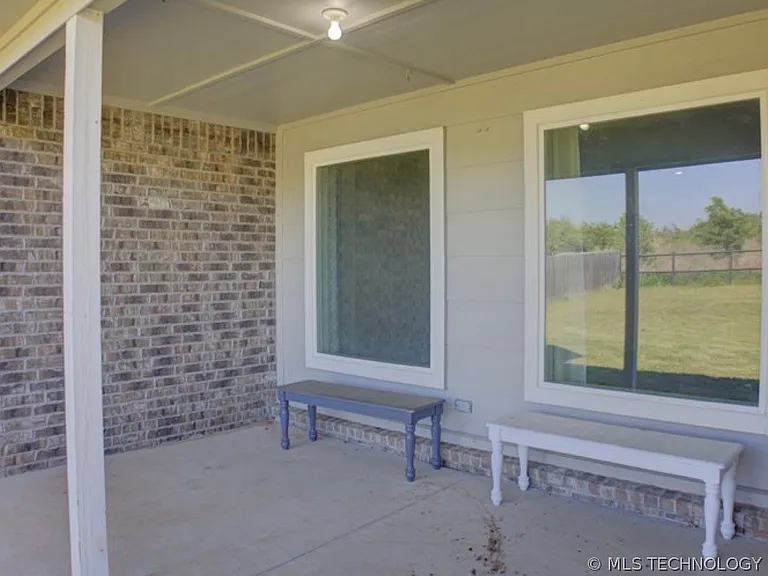 7012 S Elder Ave — Photo 42