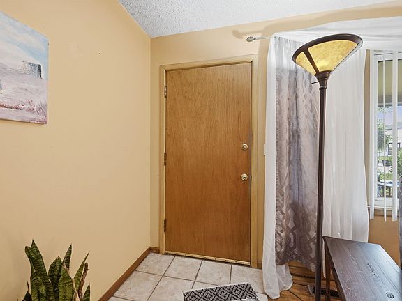 4th image of 2857 S Larkin Dr