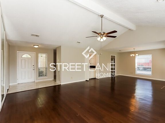 3rd image of 8107 Town Creek Dr
