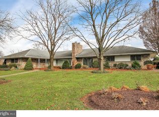 933 Main St, Shoemakersville, PA 19555