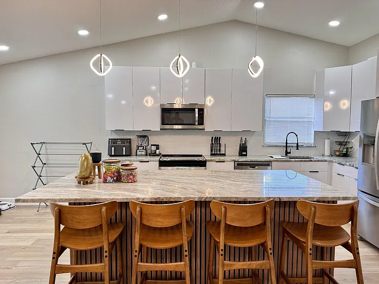 15912 Indian Wells Ct — Photo 6