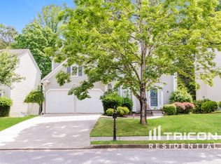 4880 Bankside Way, Peachtree Corners, GA 30092