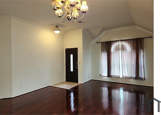 4th image of 9912 Wyndbrook Dr