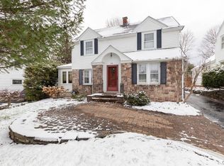 106 Pelham Rd, Syracuse, NY 13214