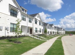 2103 Jax Dr, College Station, TX 77845