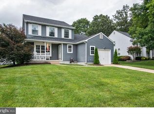 33 Wilson Dr, Sicklerville, NJ 08081
