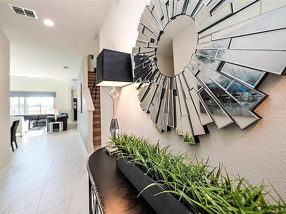 4th image of 4765 Kings Castle Cir