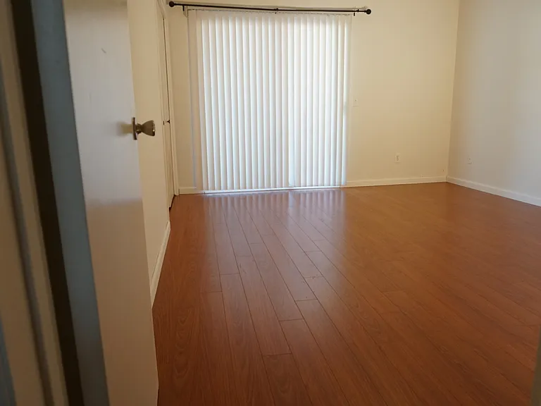 2213 Ruhland Ave #B — Photo 7