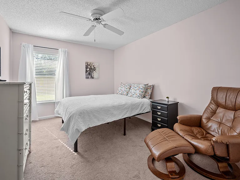 607 Hibernia Oaks Dr — Photo 23