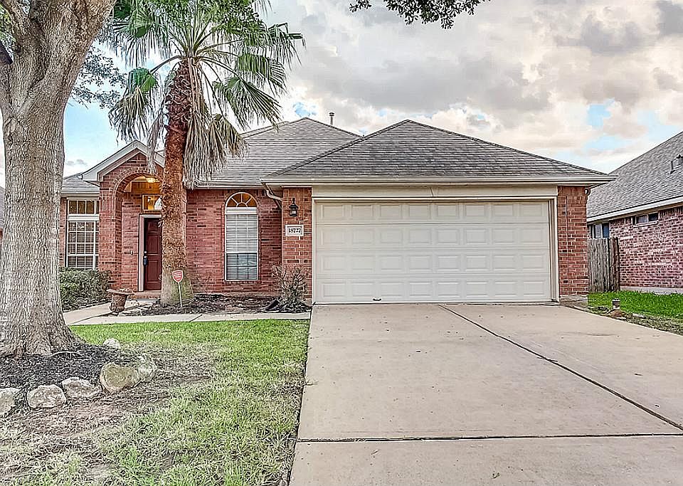 1st image of 18727 River Meadows Ln