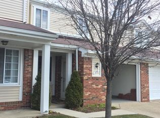348 Hampton Ct #1, South Lyon, MI 48178