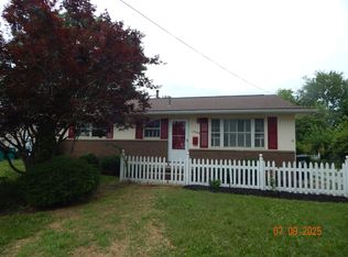 1949 36th St NE, Canton, OH 44705