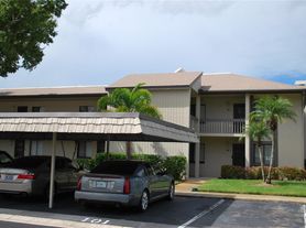 104 Nina Way, Oldsmar, FL