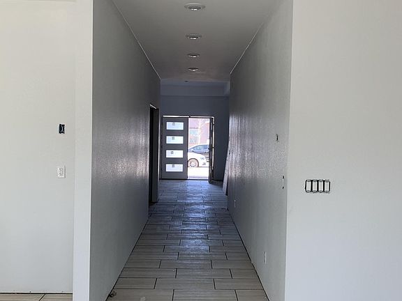 2nd image of 6456 Tama St