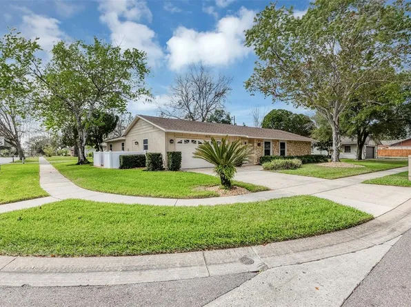 1026 Woodall Dr, Altamonte Springs, FL 32714