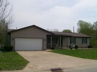 240 N Beechwood Dr, Ellettsville, IN 47429
