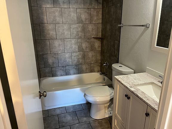 5th image of 700 N 4th Ave #29