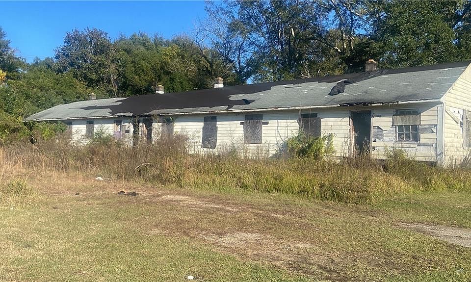 1st image of 1106 Jackson Ave