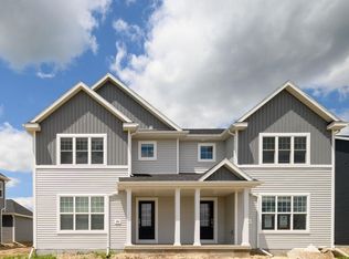 1650 Happy Trl, Verona, WI 53593