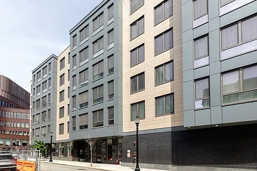 10 Taber St Photo 1