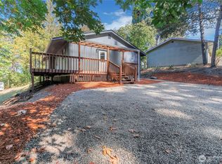 60 E Judy Ln, Belfair, WA 98528