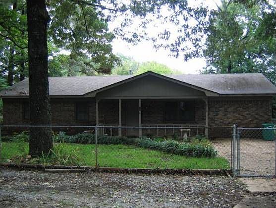 1st image of 6712 Courtney Dr