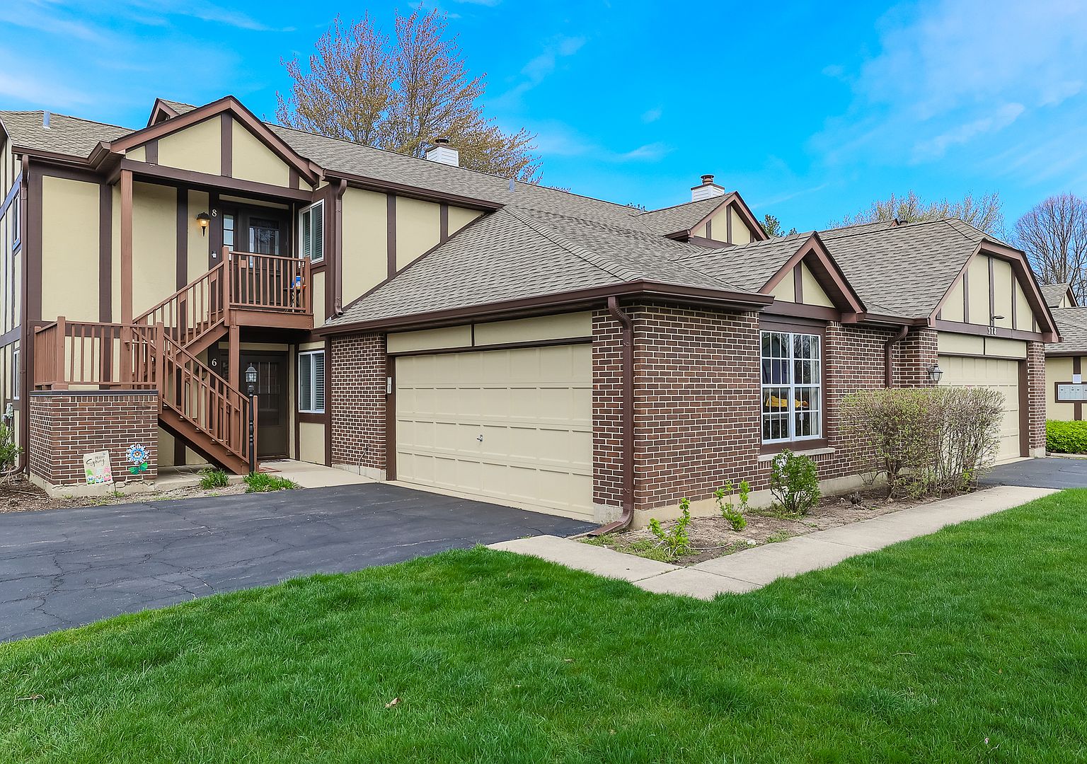 378 Sandhurst Cir APT 6, Glen Ellyn, IL 60137 Zillow