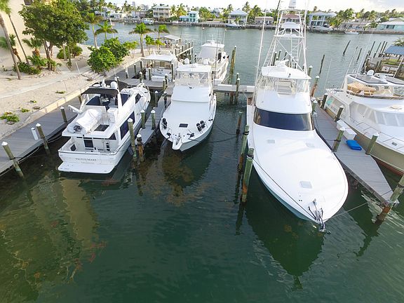 2nd image of 97 Coco Plum Dr #T-8