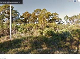 528 Genesee Ave S, Lehigh Acres, FL 33974