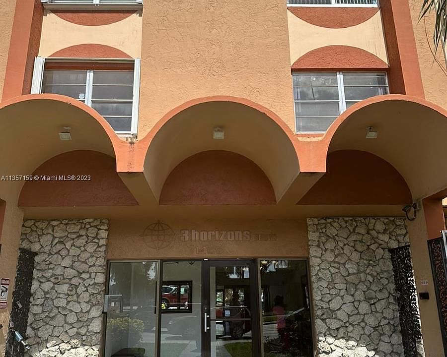 1st image of 1465 NE 123rd St APT 510