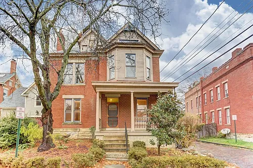 250 Wilber Ave Photo 1