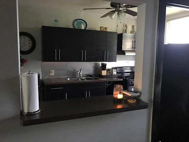 2702 Center St #3 — Photo 4