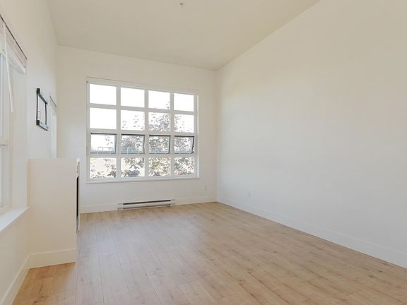 4th image of 6815 188th St #411