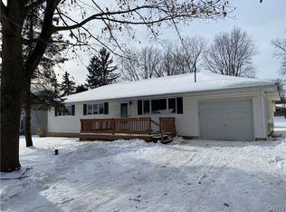 73 Brown St, Baldwinsville, NY 13027