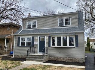 40 Riverside Ave FLOOR 2, Lyndhurst, NJ 07071