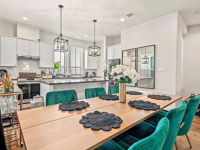 2806 Grand Fountains Dr #D — Photo 8