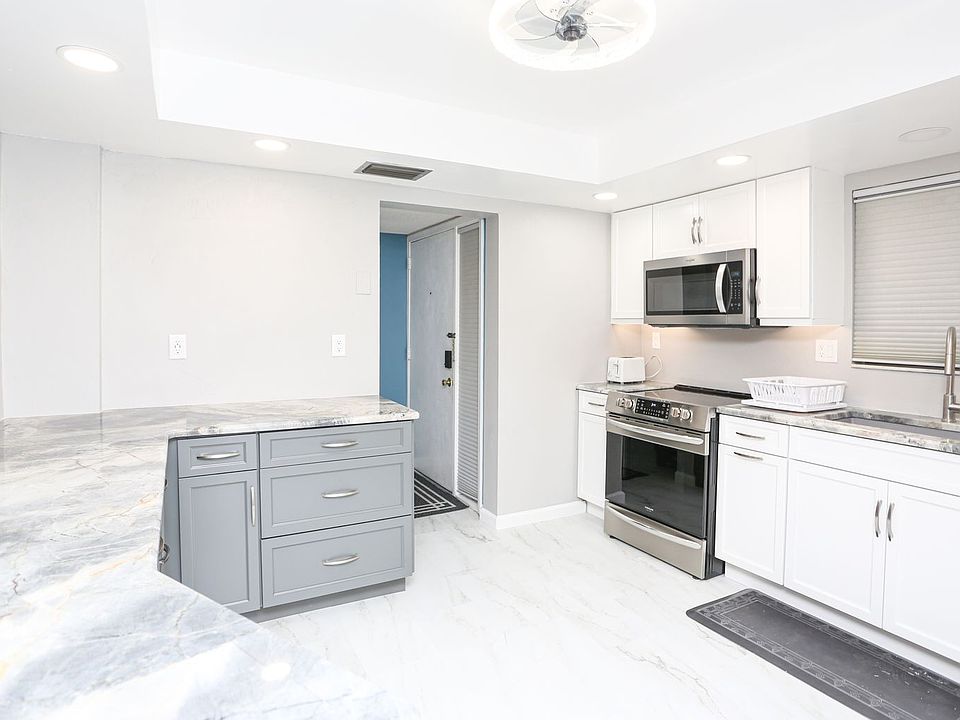 415 Augusta Blvd Naples FL Zillow