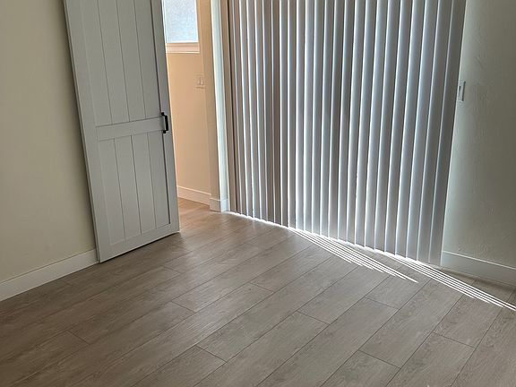3rd image of 34055 Colegio Dr