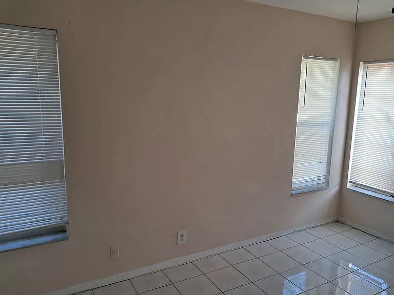 1915 Rodman St #1 — Photo 18