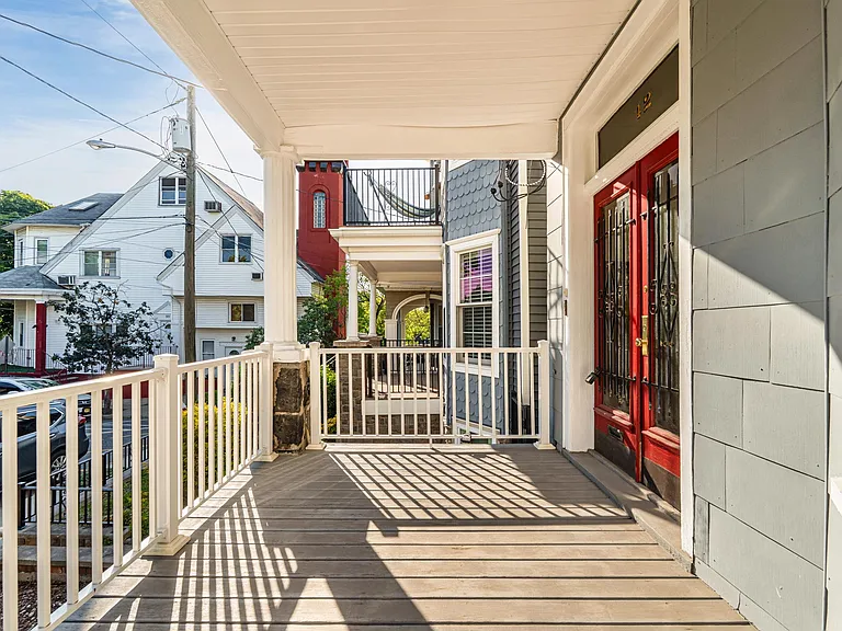 42 Duer Pl #1 — Photo 21